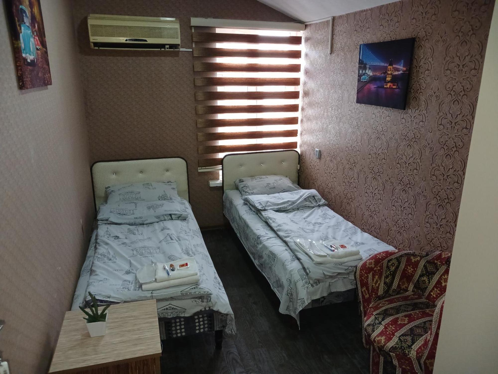 Cth-Baku-Hostel Eksteriør bilde